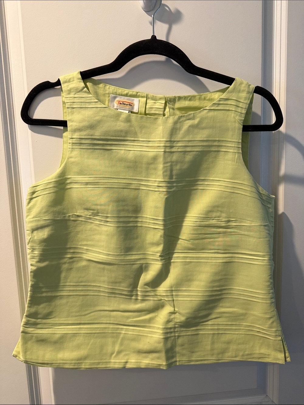Talbots Lime Green Textured Sleeveless Shell